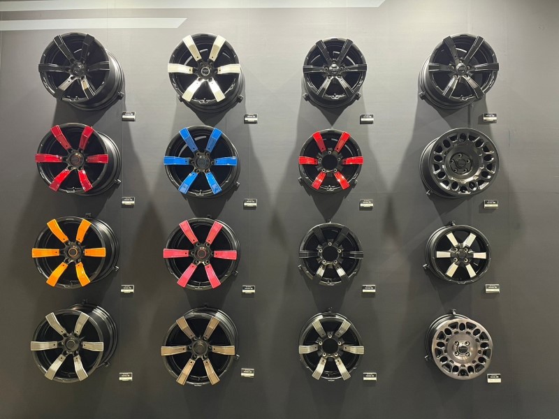 プレートの脱着ができる特殊デザイン！新作ホイール「VERZ-KROSS X6