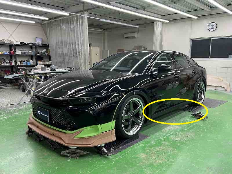 速報】クラウンクロスオーバー用エアロパーツ、21＆22インチホイール