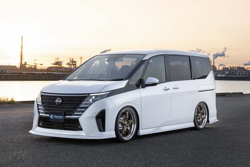 【ご購入ありがとうございました】☆日産セレナ☆19万円！【激安】エアロパーツ装着(2/6更新) 新型セレナ用エアロパーツ完成！お得な新型セレナ新車フルカスタム