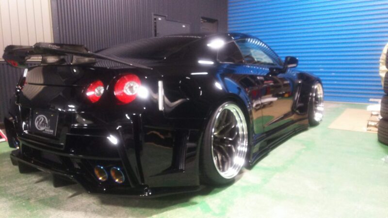 35GT-R.KUHL.KRUISE.AIR.SUS