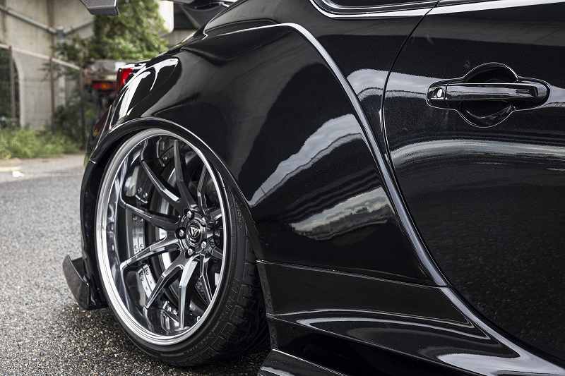 新製品情報】GR86＆BRZ用GTウイング完成！ミドルマウントタイプのリア