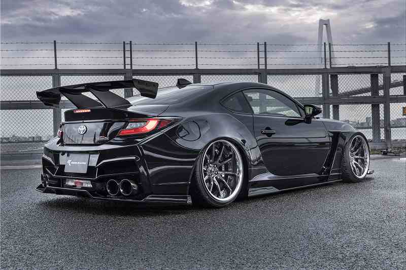 新製品情報】GR86＆BRZ用GTウイング完成！ミドルマウントタイプのリア