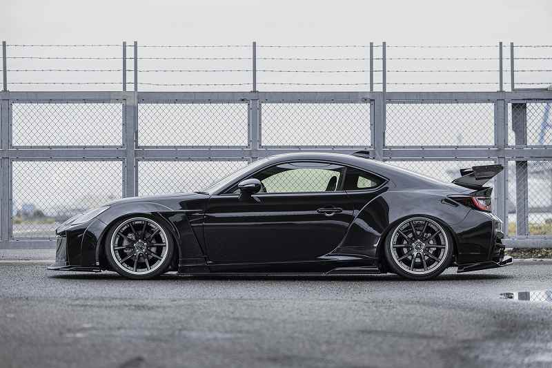 じぇい　kuhlGTウイング 新製品情報】GR86＆BRZ用GTウイング完成！ミドルマウントタイプのリア