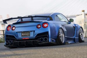 じぇい　kuhlGTウイング 新製品】R35GT-R用 GTウイング KUHL スワンネックGTウイング ｜ KUHL