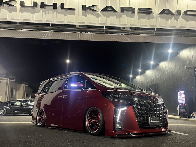 ダークレッドマイカメタリックフルカスタムアルファード前編 ｜ KUHL