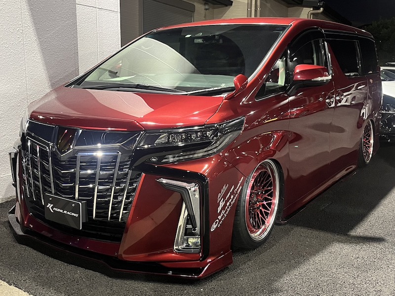 ダークレッドマイカメタリックフルカスタムアルファード前編 ｜ KUHL