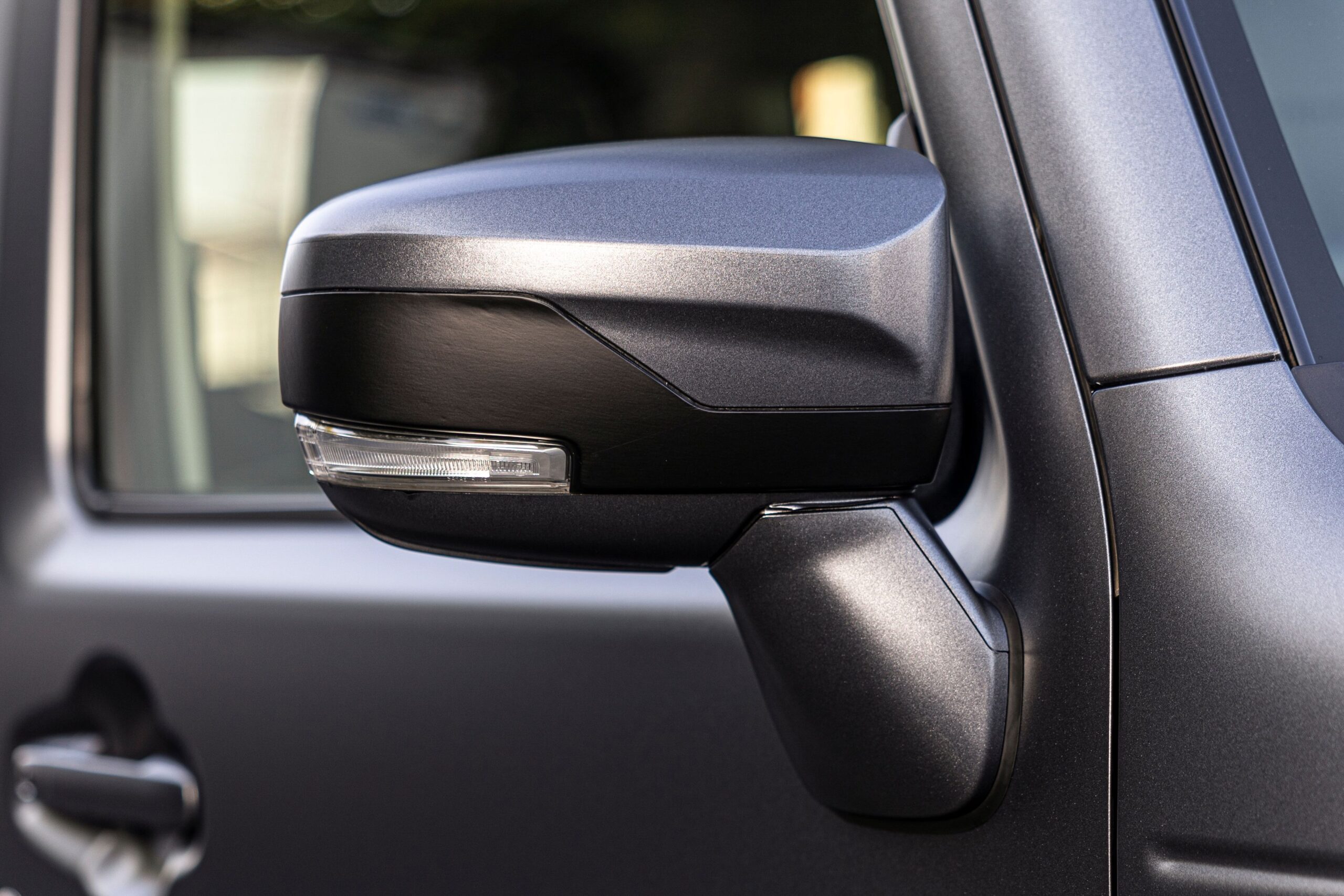 VRARVA定番のドアミラーカバー