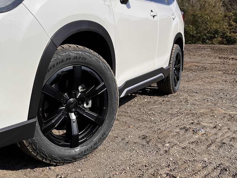 ホイール】SUBARU・FORESTER に「VERZ-KROSS X6」17インチを装着