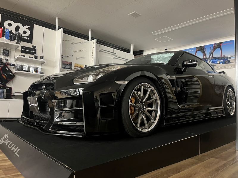 販売車両のGTR