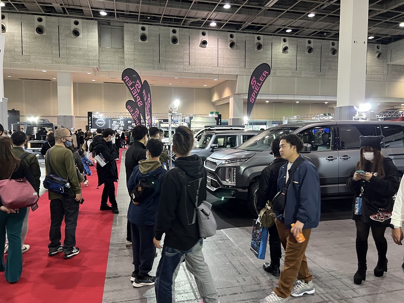 クールレーシング 大阪モビリティショー 2023 三菱 デリカ D5 カスタム エアロパーツ ホイール