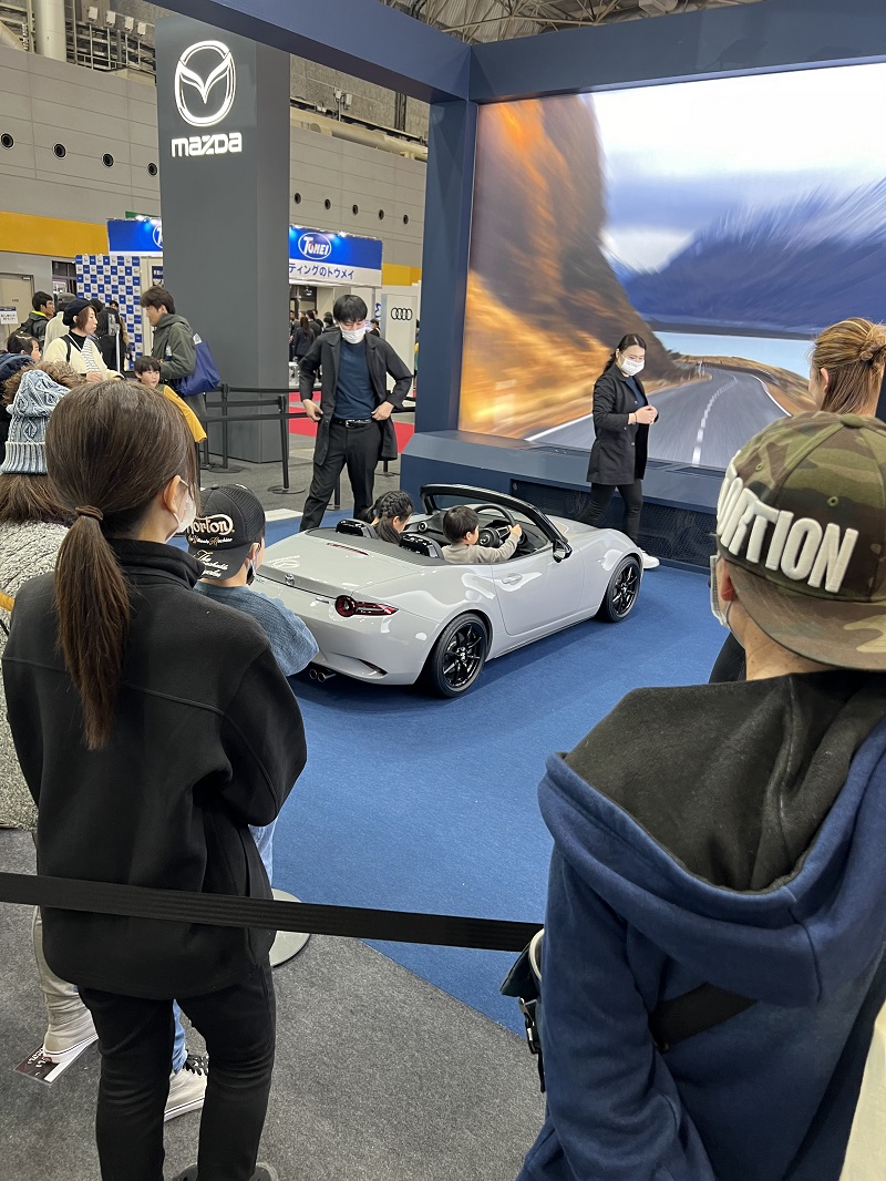 クールジャパン 大阪モビリティショー マツダ ロードスター 子供 縮小 キッズ
