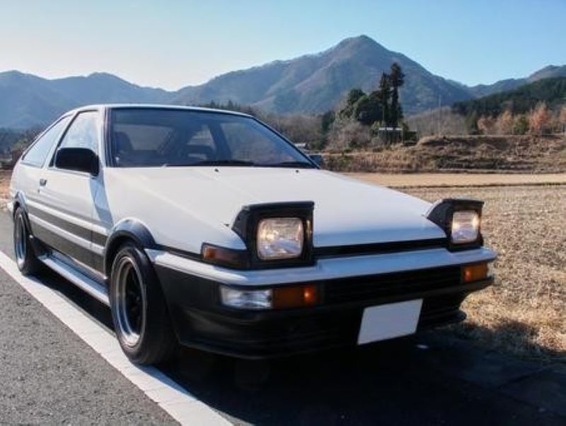 古本 25年ぶりの86復活！ZN6型が今アツい！中古車はクールへお任せ