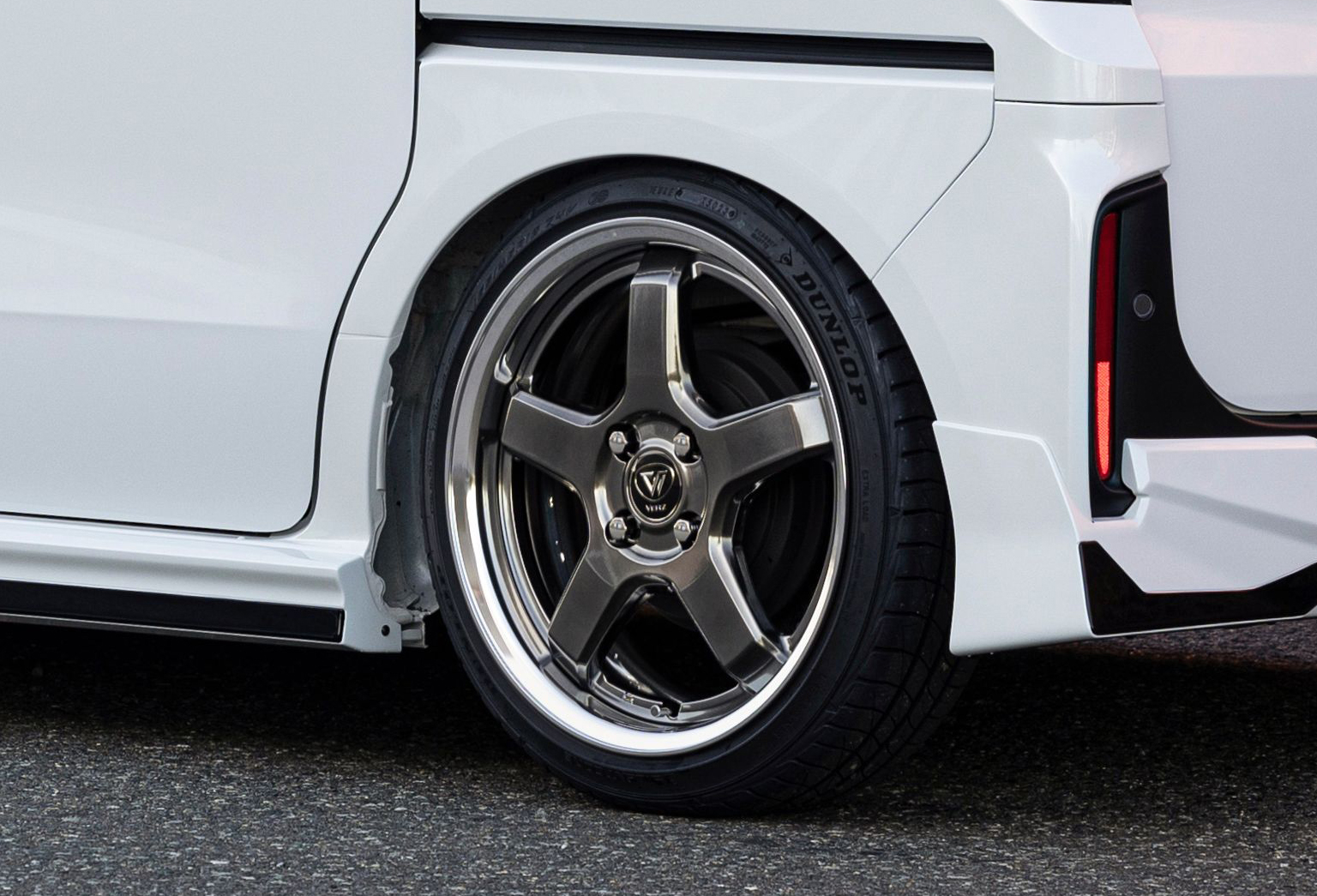 VERZ-WHEELS DDR01 16インチ