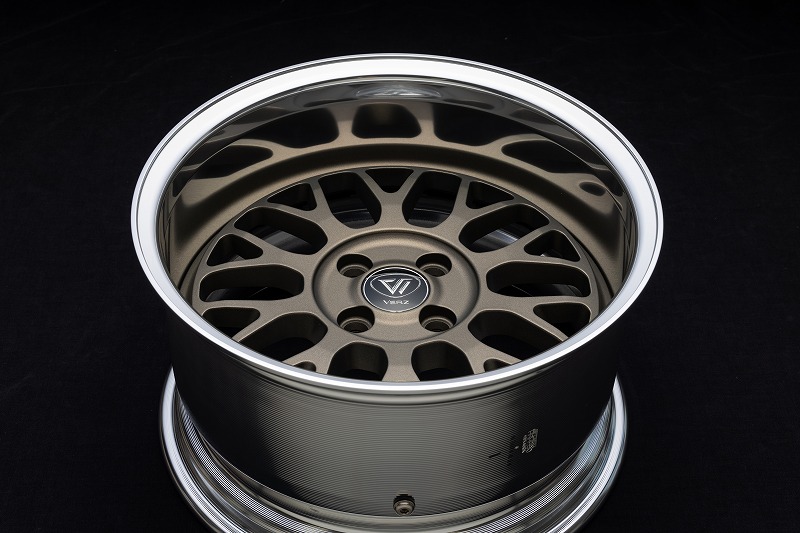 VERZ-WHEELS DDR02 16インチ＆17インチサイズもサンプル完成！ ｜ KUHL