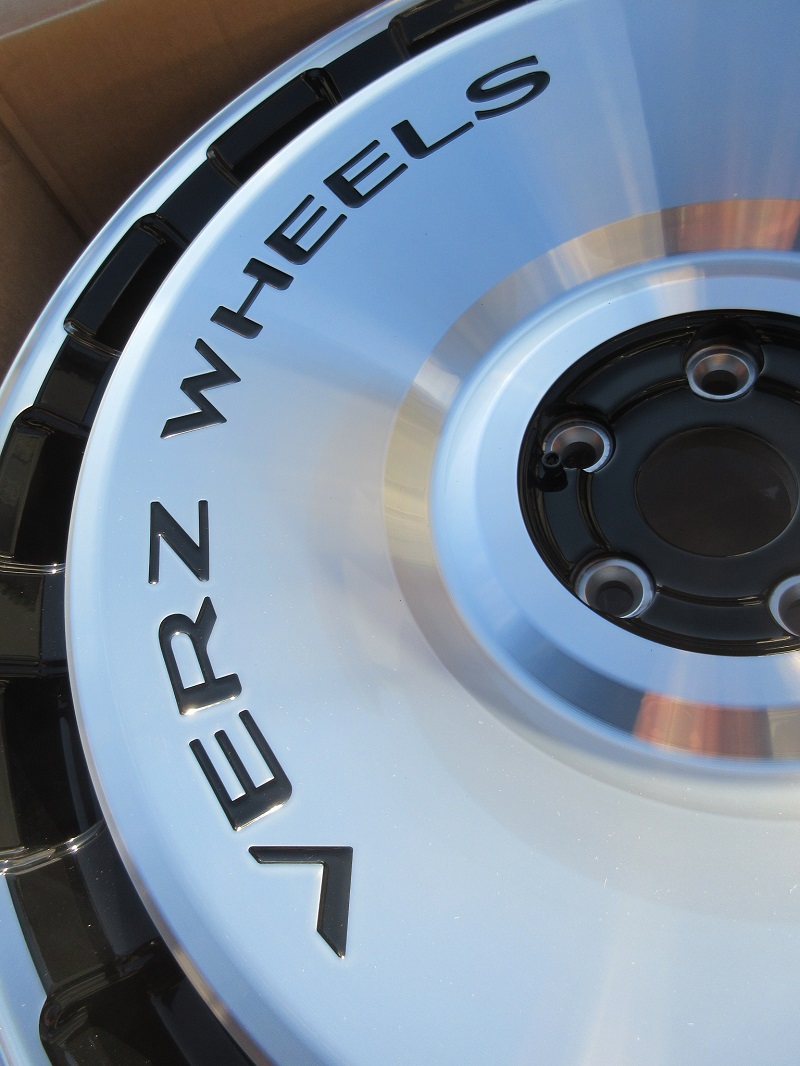 出荷】VERZ-NEX01 ｜ KUHL(クール)