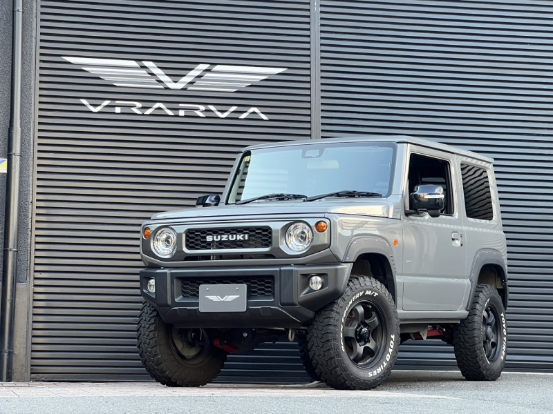 即納車】リフトアップジムニーが入庫しました！カスタム車両を探すなら