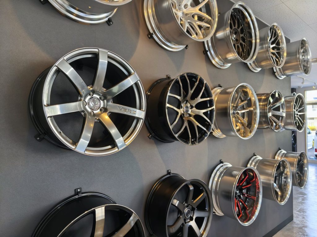 多数のカスタムカー在庫車を常時展示！埼玉県でお車のカスタムならお