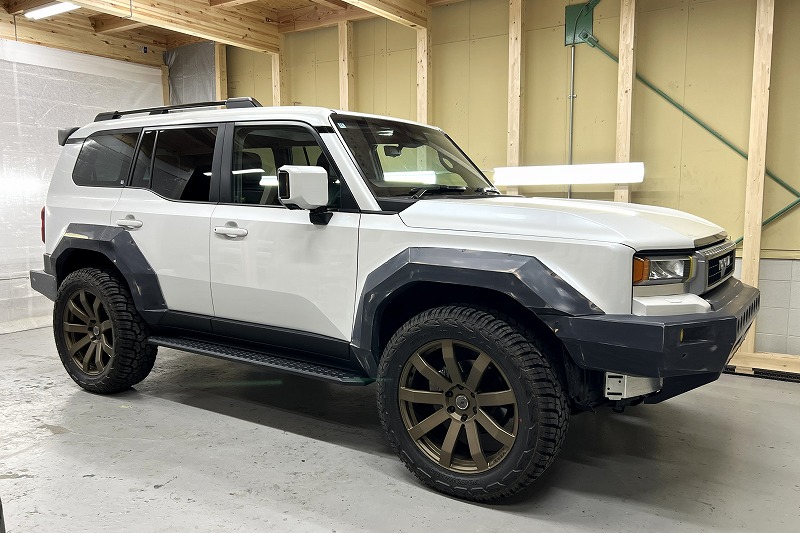 「KUHL BLOCKER LANDCRUSER250」のオーバーフェンダー