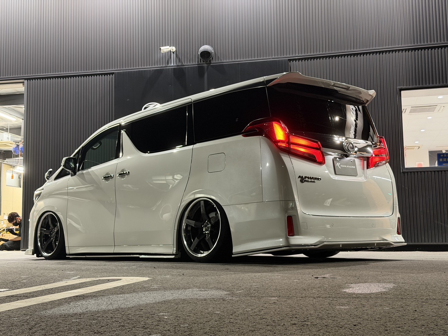 特選車紹介】30アルファード後期S-Cパッケージが入庫！KUHLエアロ