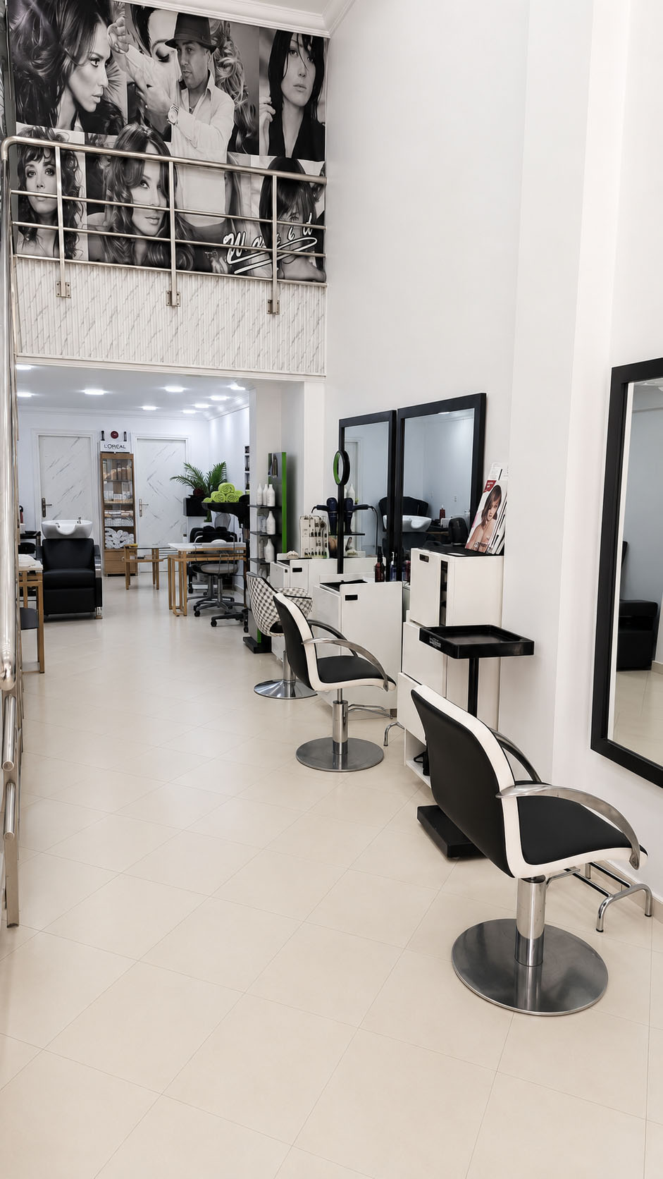 Salon main photo
