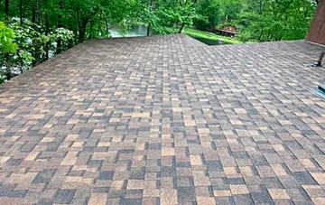 Why Asphalt Shingles Are the Best Choice