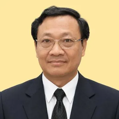 TRẦN VĂN HÙNG