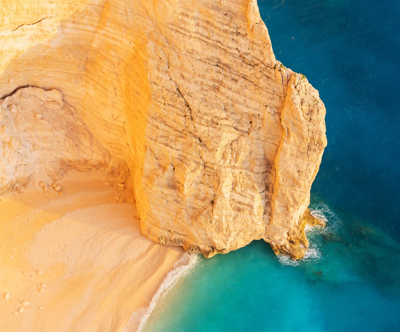 BEACHES  IN ZAKYNTHOS