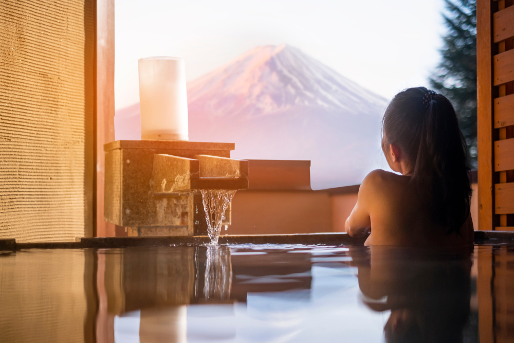 Top 7 Hokkaido Onsen Havens: A Soak in Tranquility