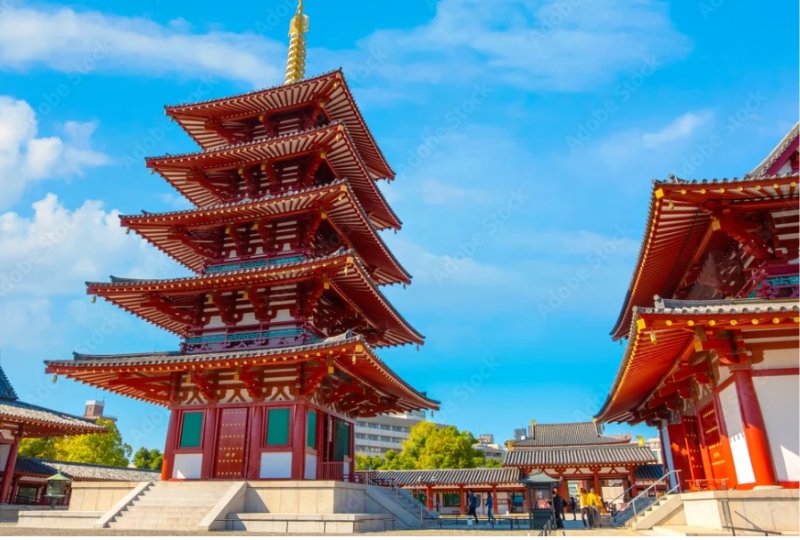 Shitennoji Temple in Osaka