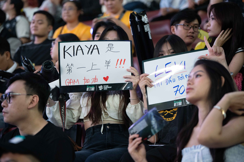 Slogan cổ vũ của các #GAMFAM