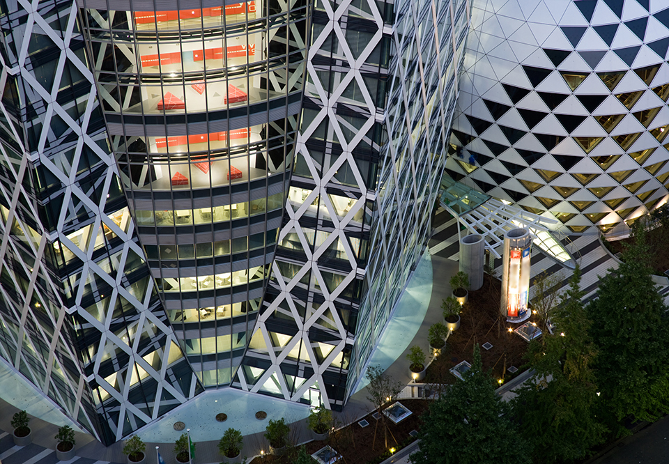 日本で唯一の選出 世界の建築家が選んだ過去50年で最も影響力のある高層ビル50選 ニュース 東京国際工科専門職大学