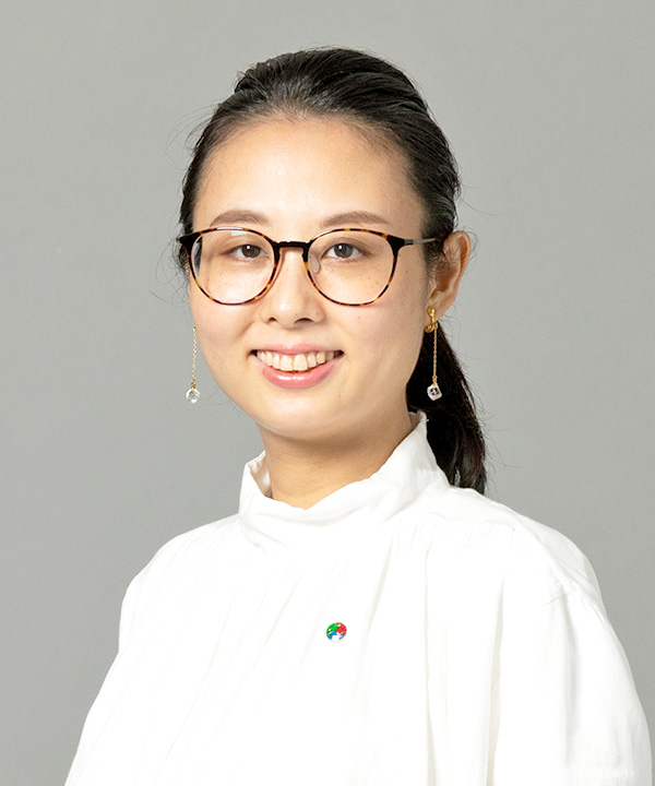 教員紹介 国際ファッション専門職大学