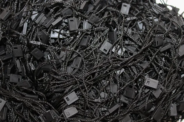 Пломба під етикетку