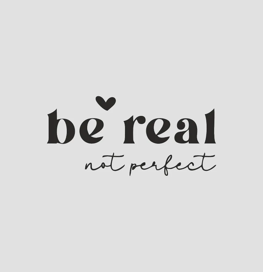 Термоналіпка "Be real" 8*3,5 см чорного кольору-0