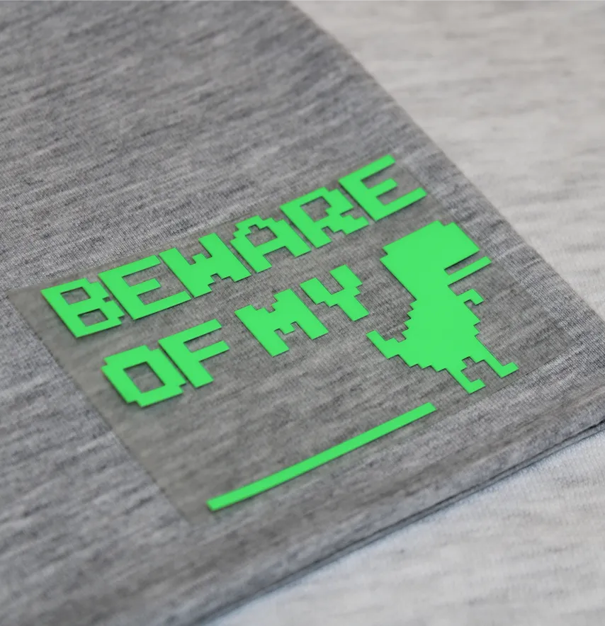 Термоаплікація з плівки "Beware of my Динозавр" 7*5 см -1
