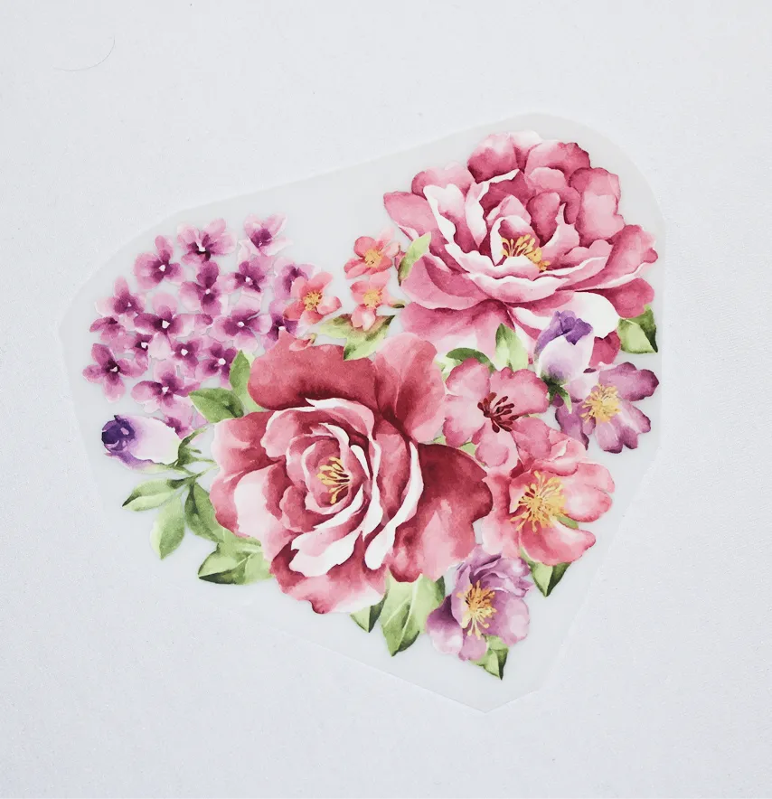 Термонаклейка "Сердце из цветков" 20 см-2