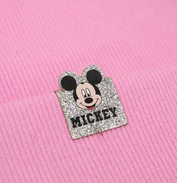 Нашивка з глітеру "Mickey" 25*40 мм срібного кольору