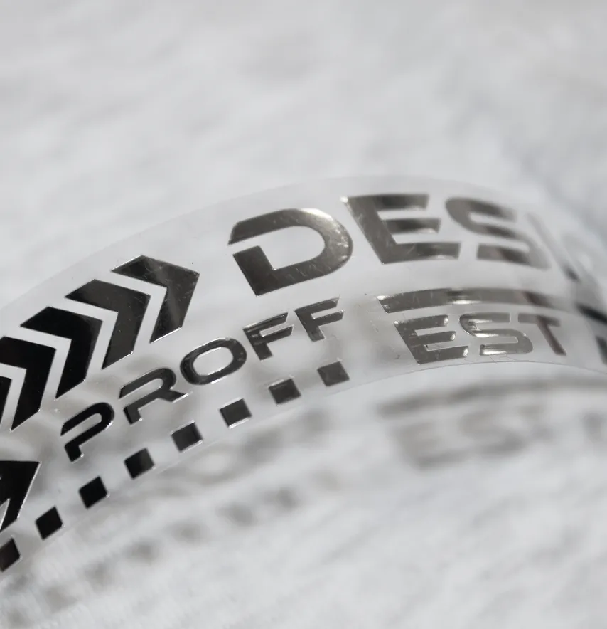 Термоаплікація з плівки "Design est" 2,5*13 см срібного кольору-3