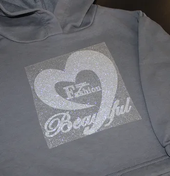 Термоаплікація з глітеру "Beautiful fashion" 16*16 см 