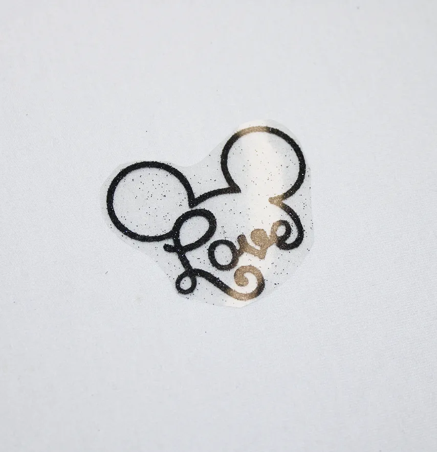 Термоаплікація з глітеру "Love Mickey" 6*5 см-1