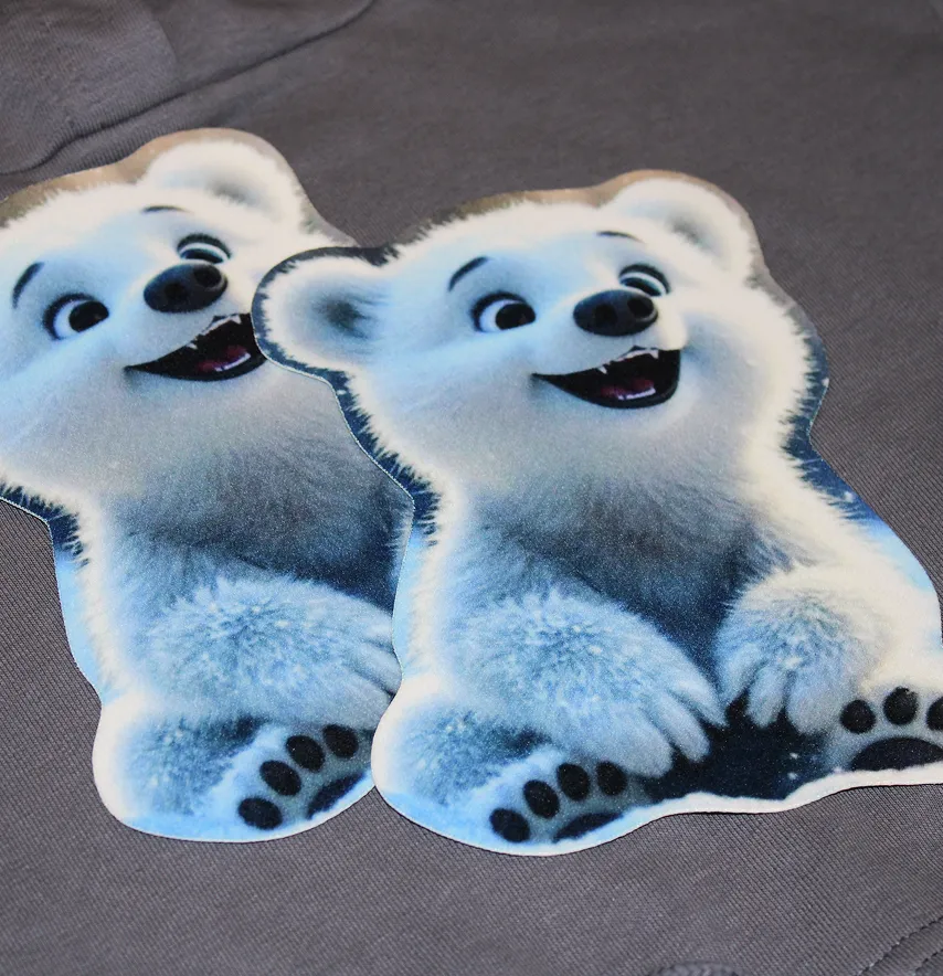 Нашивка тканевая фигурная "Белый медведь в снегу" 14,8*19 см из кашемира-1