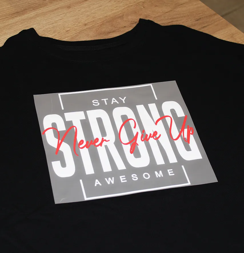 Термоналіпка "Strong" never give up 22*19 см-2