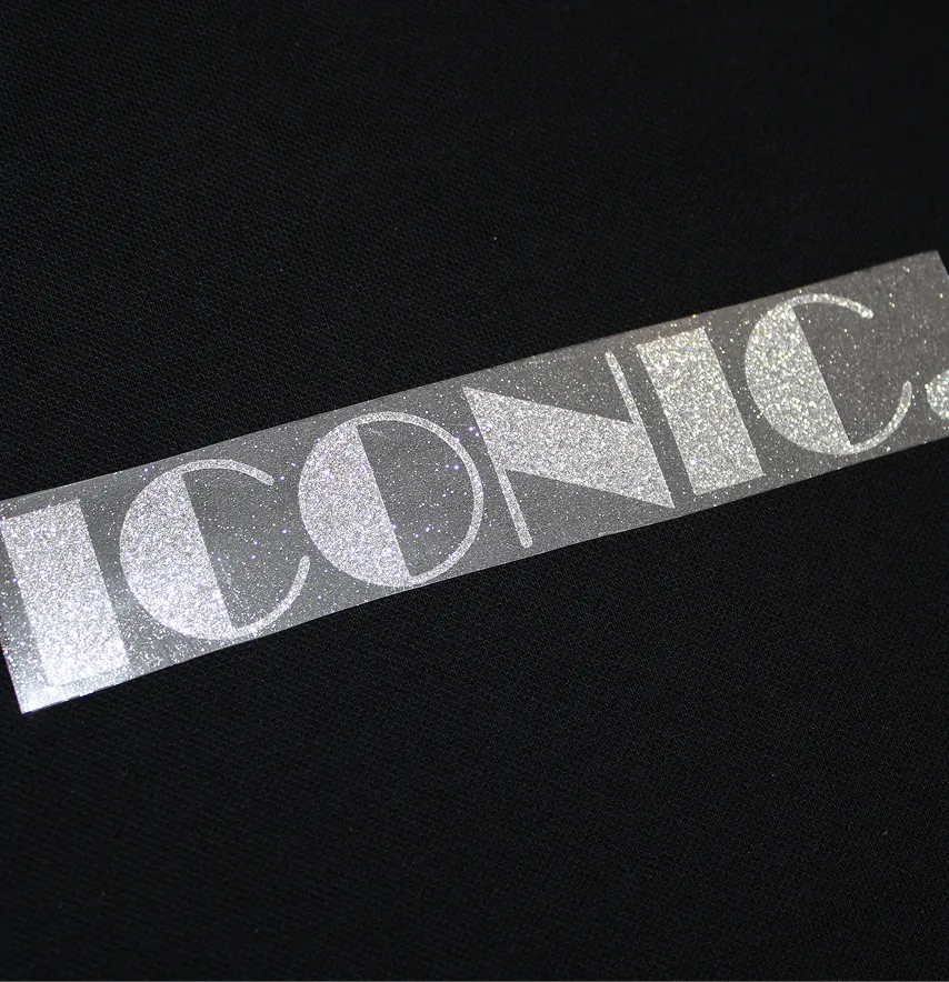 Термоаплікація з глітеру "Iconic" 16*2,7 см срібного кольору -1