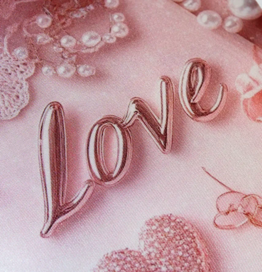 Нашивка тканева "Love" пудрового кольору 19*26 см-2