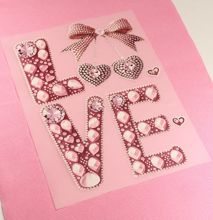 Термоналіпка "Love" з камінчиками 19*26 см-2