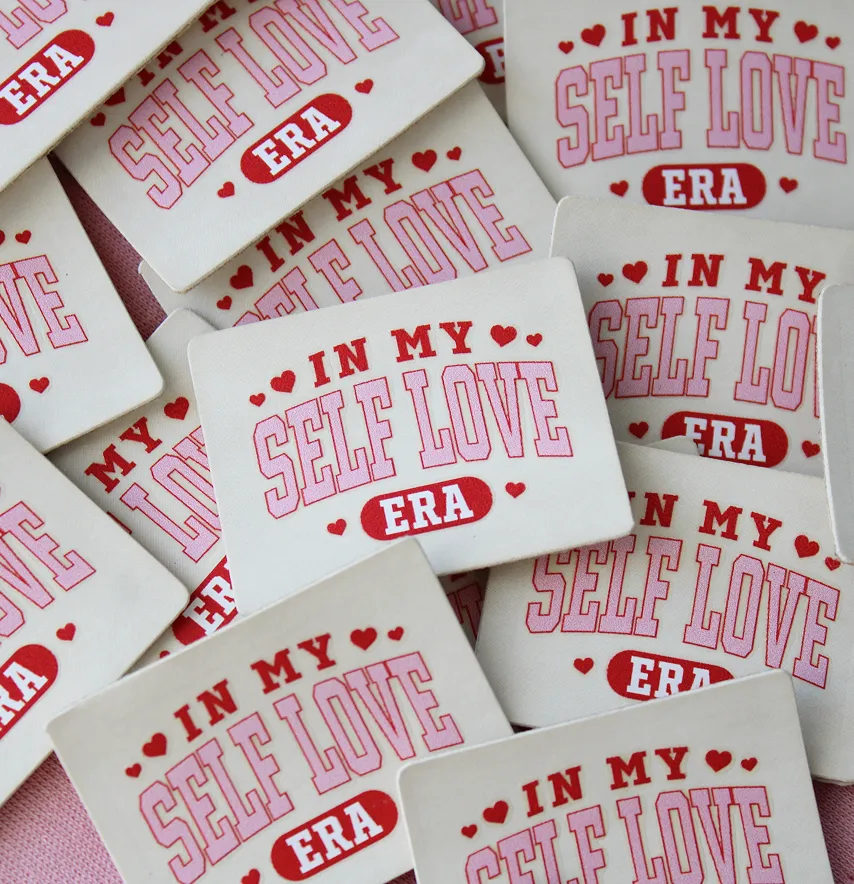 Нашивка "SelfLove" 40*30 мм білого кольору-2