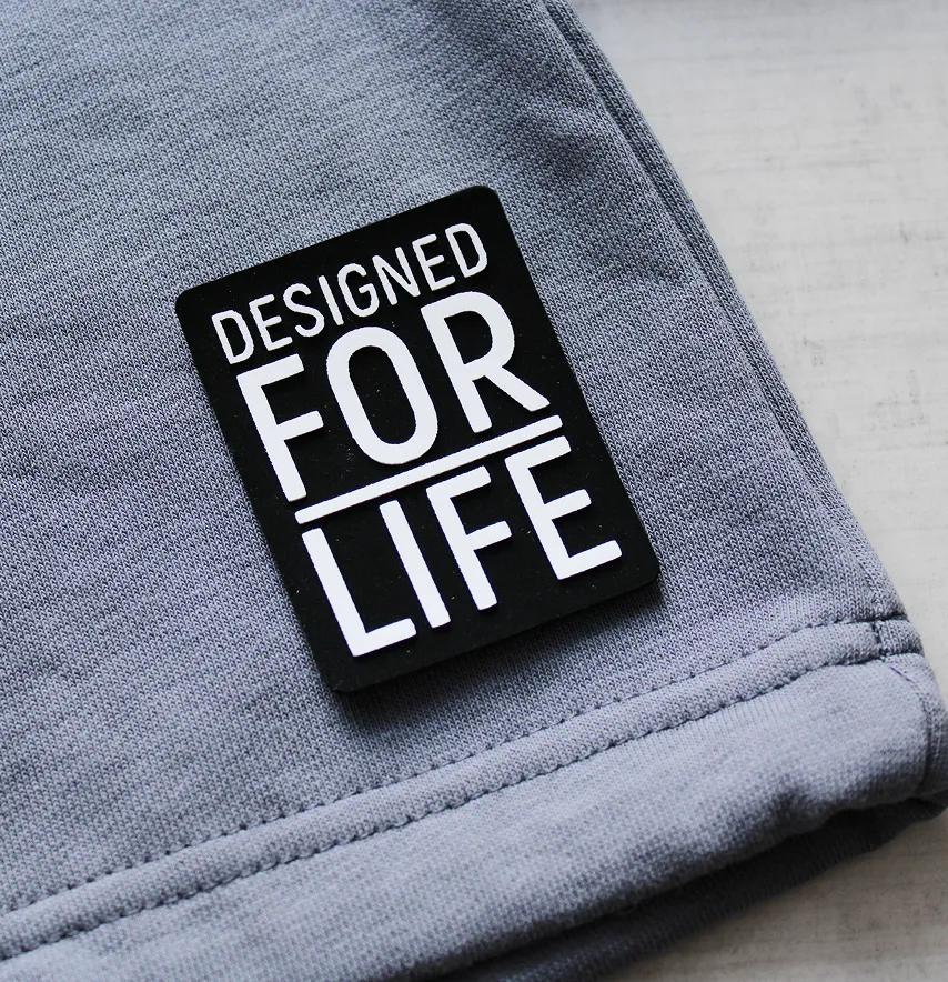 Нашивка "For Life" з об'ємним лого 55*65 мм чорного кольору з білим написом-1