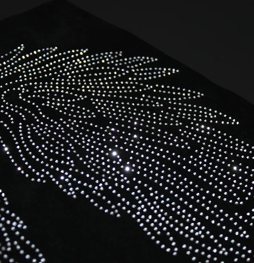 Аплікація зі страз "Крила" срібло металік 32*32 см-4