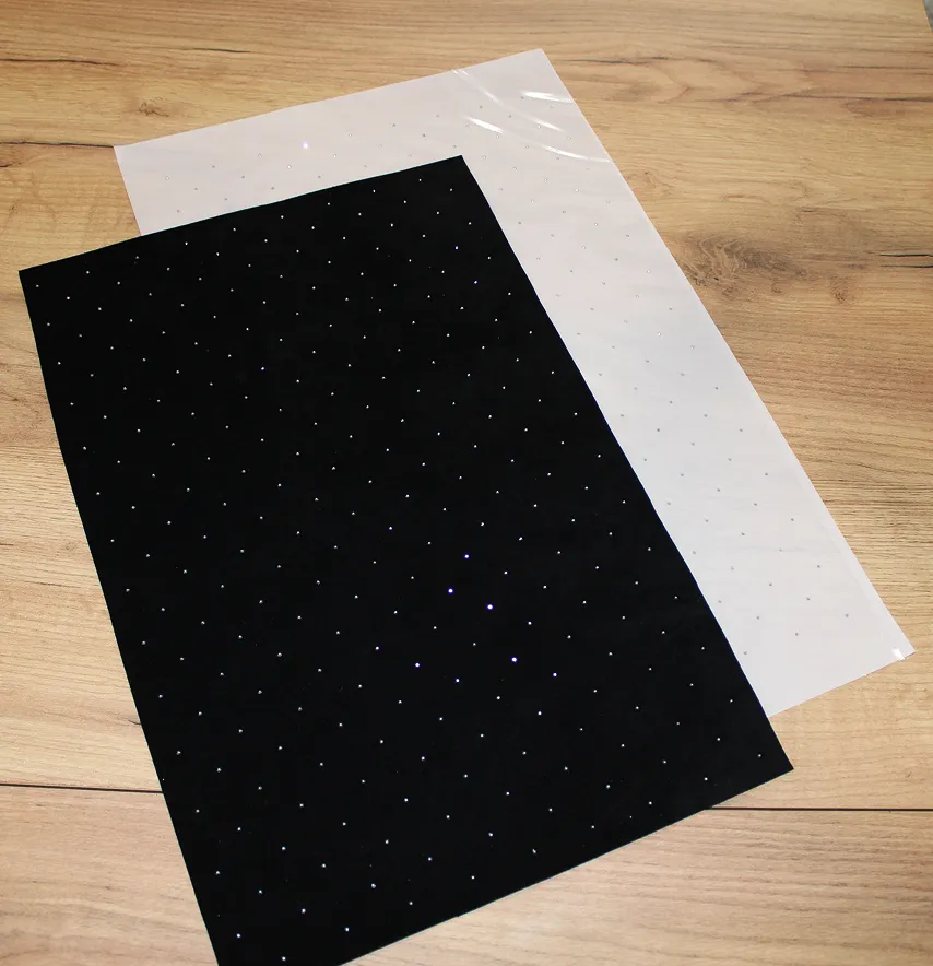 Аплікація зі страз "Розсип" срібло металік 27,5*43,5 см-2