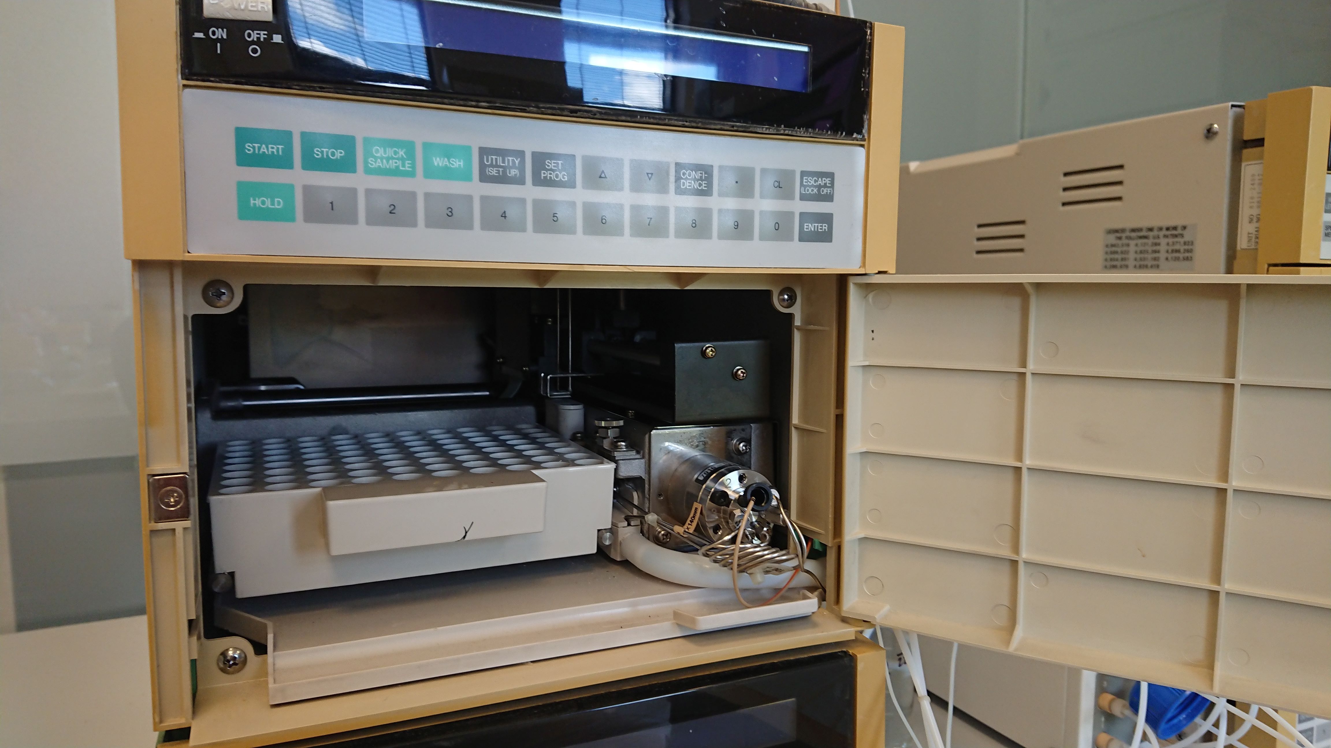 Hitachi LaChrom HPLC system (Refurbished) | LabRulez LCMS Hitachi LaChrom HPLC system (Refurbished) | LabRulez LCMS
